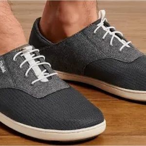 OluKai Men’s No Tie Boat Shoes. Men’s 11.5.